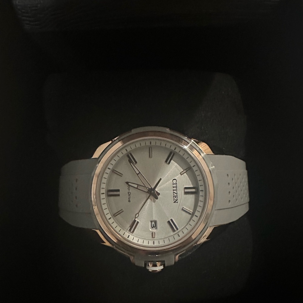 Citizen Eco Drive Weekender Pink Gold Tone Stainless Steel Quartz Ladies Watch - Picture 2 of 5